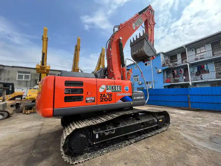 Excavadoras de segunda mano Hitachi Used excavator Hitachi ZX120 Japanese Hitachi second hand - Escavatore: foto 2 Excavadoras de segunda mano Hitachi Used excavator Hitachi ZX120 Japanese Hitachi second hand - Escavatore: foto 2