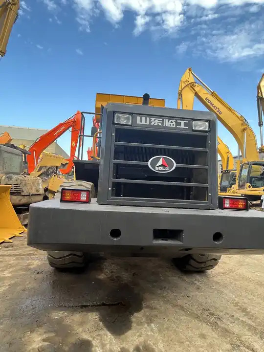 Good Condition SDLG Wheel Loader Used SDLG 956 Loader with good condition and powerful capacity at Cheap Price For Sale - Pala gommata: foto 3 Good Condition SDLG Wheel Loader Used SDLG 956 Loader with good condition and powerful capacity at Cheap Price For Sale - Pala gommata: foto 3