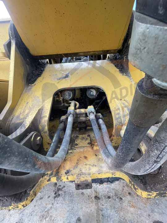 Heavy Cat Mining Excavator Cat 349d, 340d, 345D, 336D Excellent Secondhand Excavator in Shanghai - Escavatore: foto 4 Heavy Cat Mining Excavator Cat 349d, 340d, 345D, 336D Excellent Secondhand Excavator in Shanghai - Escavatore: foto 4