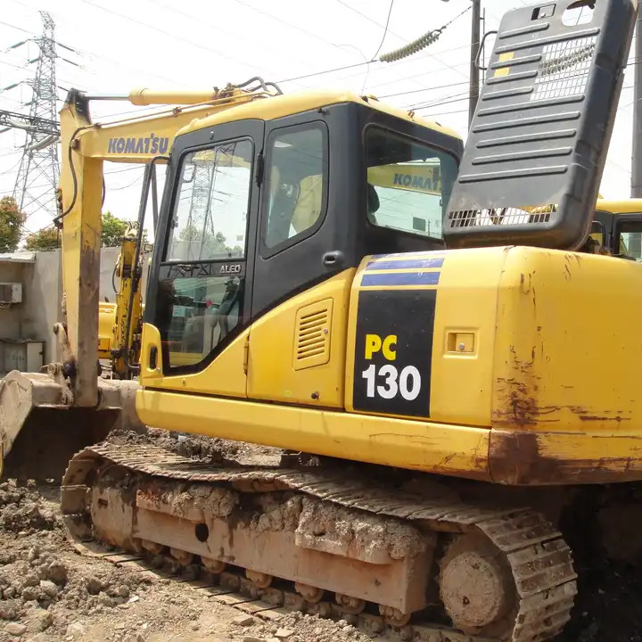 Hot sale low price Komatsu PC130-7 medium used machine hydraulic crawler backhoe digger 13ton used excavators - Escavatore cingolato: foto 1 Hot sale low price Komatsu PC130-7 medium used machine hydraulic crawler backhoe digger 13ton used excavators - Escavatore cingolato: foto 1