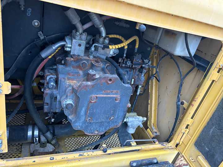 Japan Used komatsu Excavator Model PC800 PC700 PC460 Mining Excavator Excellent Condition with Good Price for Sale - Escavatore cingolato: foto 5 Japan Used komatsu Excavator Model PC800 PC700 PC460 Mining Excavator Excellent Condition with Good Price for Sale - Escavatore cingolato: foto 5