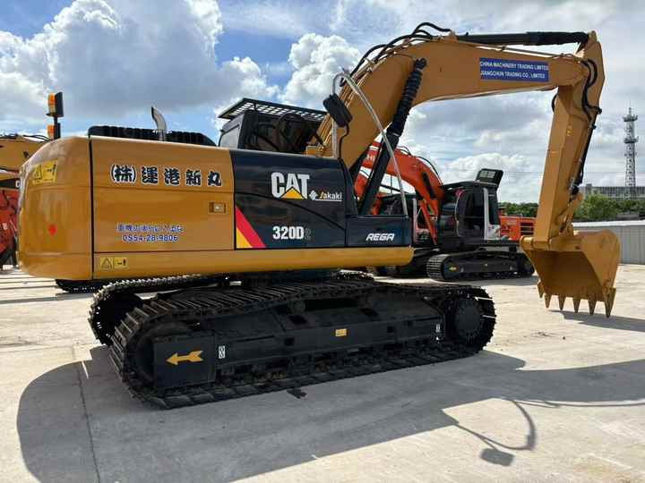 Original Second-hand Used Caterpillar Cat 320d2 320d2l 320d 320dl Cat320d2 Crawler Excavator cat 320d Excavator for Sale - Escavatore: foto 2 Original Second-hand Used Caterpillar Cat 320d2 320d2l 320d 320dl Cat320d2 Crawler Excavator cat 320d Excavator for Sale - Escavatore: foto 2