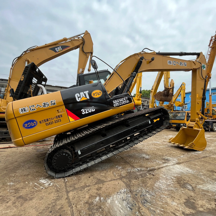 Original japan Used CAT 320D 320D2 crawler excavator CAT 320 used excavators 20 tons excavator for sale - Escavatore cingolato: foto 1 Original japan Used CAT 320D 320D2 crawler excavator CAT 320 used excavators 20 tons excavator for sale - Escavatore cingolato: foto 1