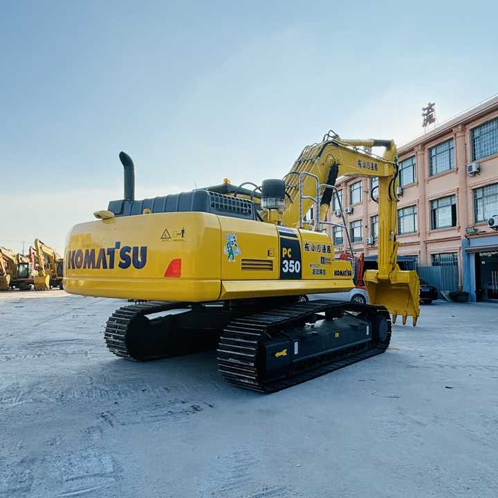 Used 35 Ton Excavator Kamatsu PC350-7 Earth-Moving Machinery Kamatsu PC220 210 200 240 350 Hot on Sale. - Escavatore cingolato: foto 5 Used 35 Ton Excavator Kamatsu PC350-7 Earth-Moving Machinery Kamatsu PC220 210 200 240 350 Hot on Sale. - Escavatore cingolato: foto 5