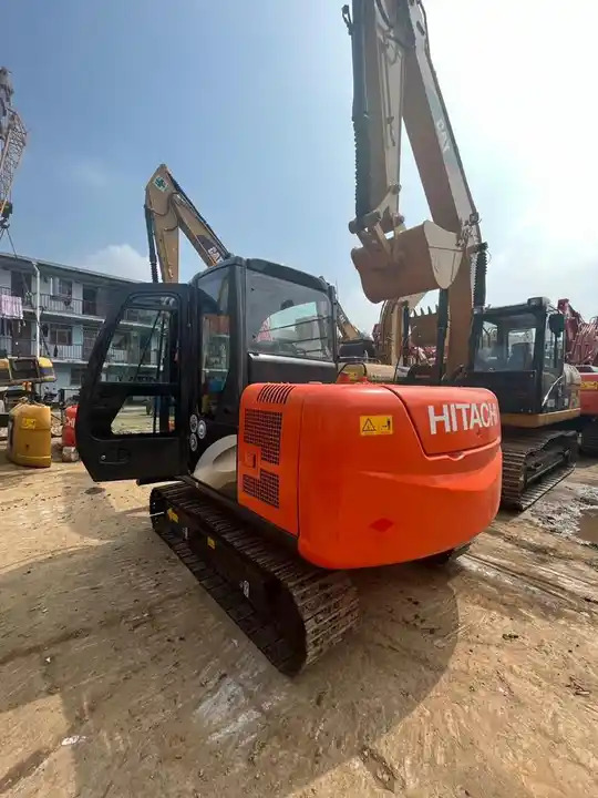 Used Hitachi ZX70 crawler Excavator, Japan Made used Hitachi ZX70 Mini Excavator in good condition on sale - Escavatore cingolato: foto 5 Used Hitachi ZX70 crawler Excavator, Japan Made used Hitachi ZX70 Mini Excavator in good condition on sale - Escavatore cingolato: foto 5