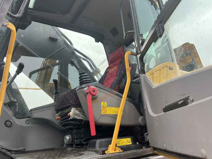 Escavatore cingolato Used Volvo EC480 Excavator 48 Ton Original Heavy Duty Equipment Digger Secondhand Crawler Hydraulic Excavator Volvo EC480DL: foto 6