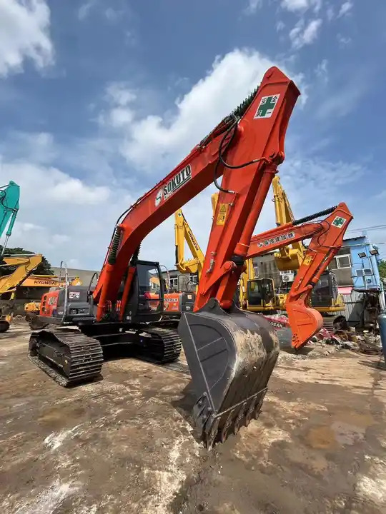 Used excavator Hitachi ZX120 Japanese second hand Excavadoras de segunda mano - Escavatore: foto 3 Used excavator Hitachi ZX120 Japanese second hand Excavadoras de segunda mano - Escavatore: foto 3