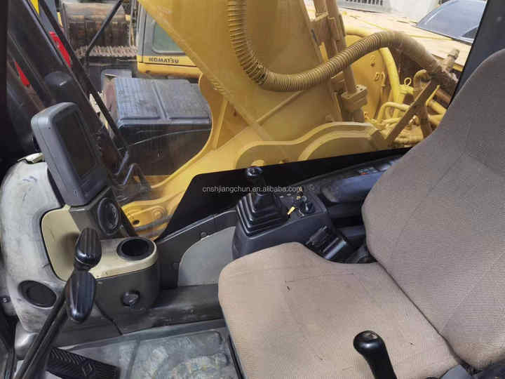 Used excavator used PC56-7 ,second hand Komatsu crawler excavator in good condition for sale - Escavatore cingolato: foto 4 Used excavator used PC56-7 ,second hand Komatsu crawler excavator in good condition for sale - Escavatore cingolato: foto 4