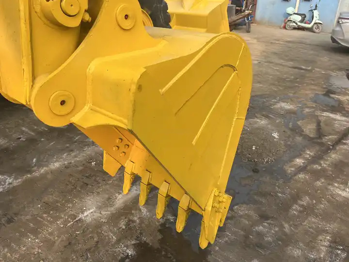 Well-Maintained japan original low hourS used Komatsu PC130-7 excavator for hot sale - Escavatore cingolato: foto 5 Well-Maintained japan original low hourS used Komatsu PC130-7 excavator for hot sale - Escavatore cingolato: foto 5