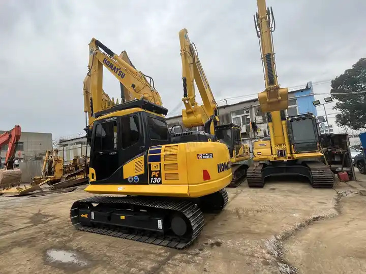 Perfect performance japan original low hourS used Komatsu PC130-7 excavator for hot sale - Escavatore cingolato: foto 4 Perfect performance japan original low hourS used Komatsu PC130-7 excavator for hot sale - Escavatore cingolato: foto 4