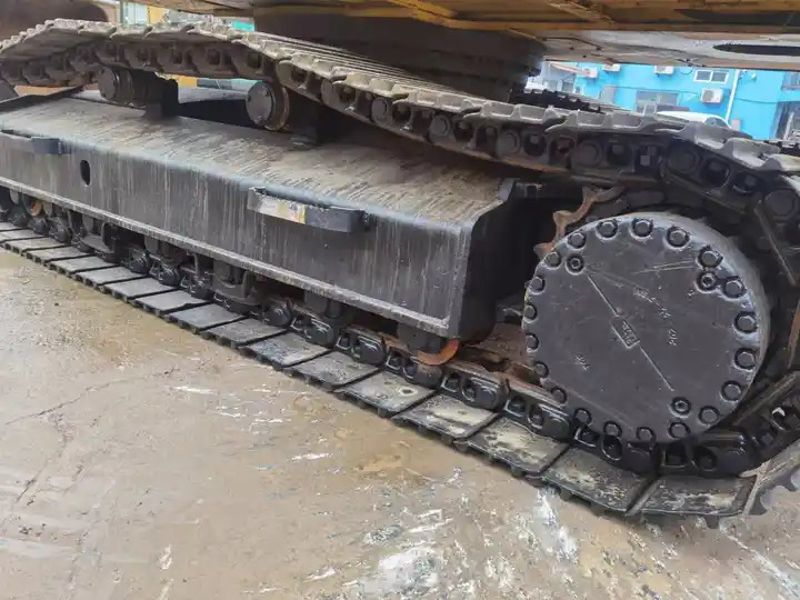 Used 30 ton good quality Komatsu PC300-7 original Japan excavator in cheap price for sale - Escavatore cingolato: foto 3 Used 30 ton good quality Komatsu PC300-7 original Japan excavator in cheap price for sale - Escavatore cingolato: foto 3