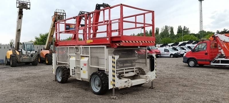 Genie GS4390 - 15,11m, diesel, 4x4 - Piattaforma a pantografo: foto 1 Genie GS4390 - 15,11m, diesel, 4x4 - Piattaforma a pantografo: foto 1