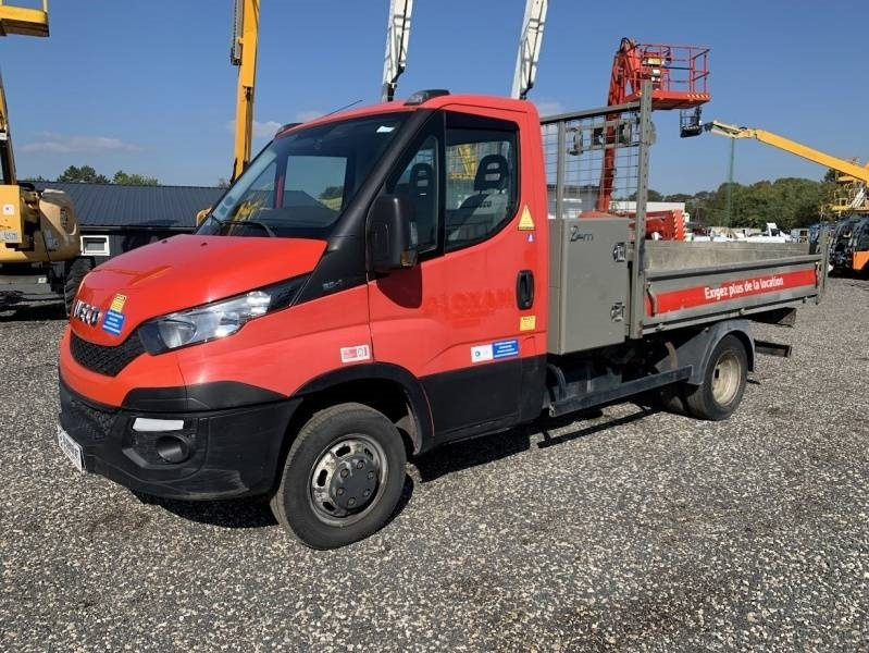 Iveco 35C13 - Tipper - Autocarro ribaltabile: foto 3 Iveco 35C13 - Tipper - Autocarro ribaltabile: foto 3
