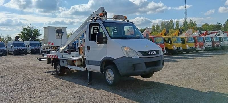 Iveco Daily Multitel 160 ALU DS - 16m - Piattaforma autocarrata: foto 1 Iveco Daily Multitel 160 ALU DS - 16m - Piattaforma autocarrata: foto 1