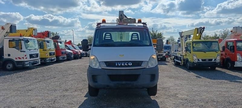 Iveco Daily Multitel 160 ALU DS - 16m - Piattaforma autocarrata: foto 3 Iveco Daily Multitel 160 ALU DS - 16m - Piattaforma autocarrata: foto 3