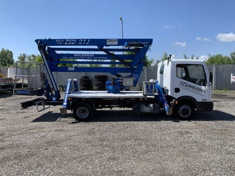 Nissan Cabstar CTE ZED 21 J - 21 m - 200 kg - Piattaforma autocarrata: foto 4 Nissan Cabstar CTE ZED 21 J - 21 m - 200 kg - Piattaforma autocarrata: foto 4