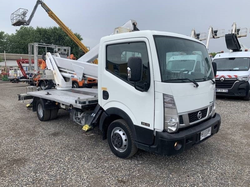Nissan Cabstar Multitel HX195 - 19,5m - Piattaforma autocarrata: foto 1 Nissan Cabstar Multitel HX195 - 19,5m - Piattaforma autocarrata: foto 1
