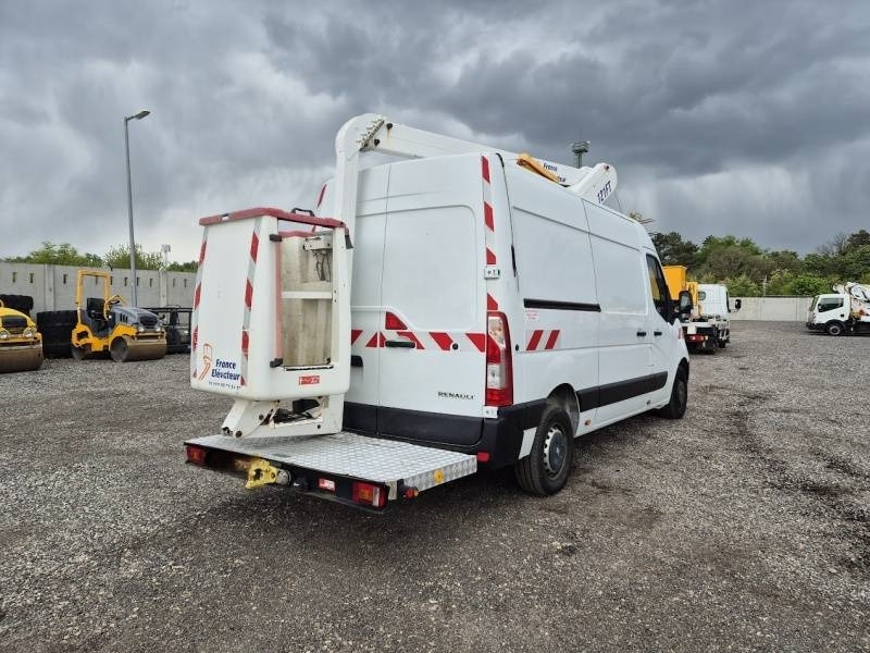 Renault Master France Elevateur 121FT - 12,5 m - 120kg - Piattaforma autocarrata: foto 4 Renault Master France Elevateur 121FT - 12,5 m - 120kg - Piattaforma autocarrata: foto 4