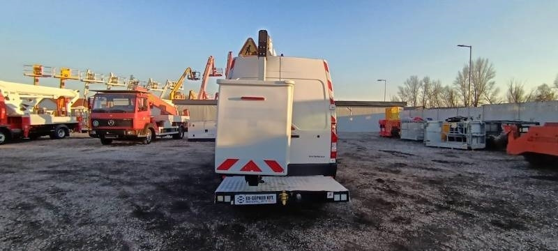 Piattaforma autocarrata Renault Master Klubb K32: foto 6