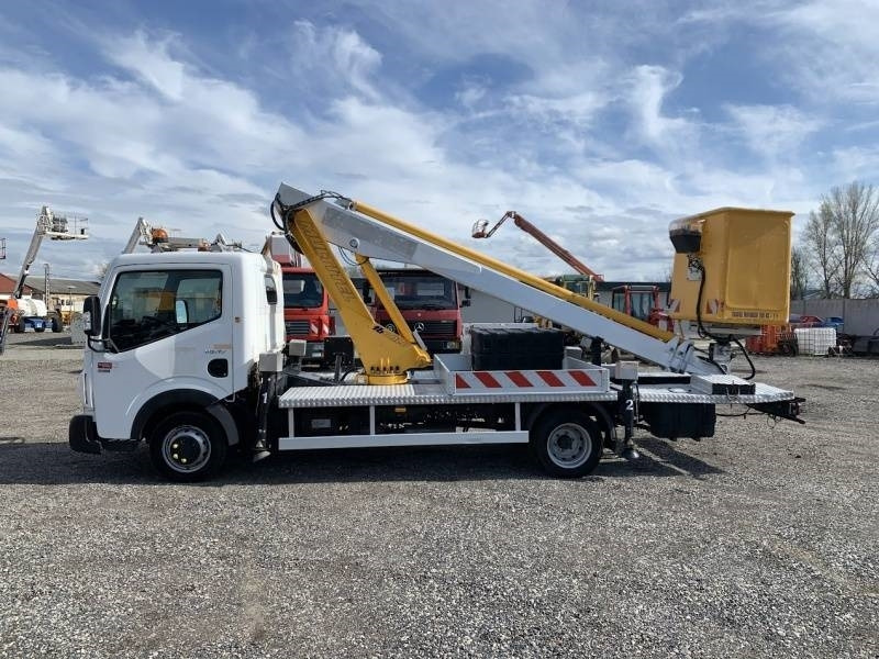 Renault Maxity Multitel 160 ALU DS - 16m - Piattaforma autocarrata: foto 5 Renault Maxity Multitel 160 ALU DS - 16m - Piattaforma autocarrata: foto 5