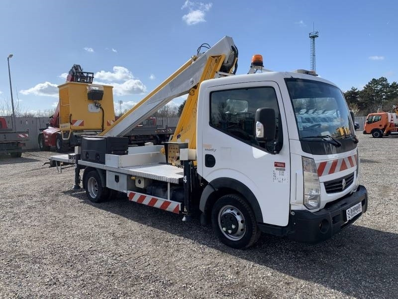 Renault Maxity Multitel 160 ALU DS - 16m - Piattaforma autocarrata: foto 1 Renault Maxity Multitel 160 ALU DS - 16m - Piattaforma autocarrata: foto 1