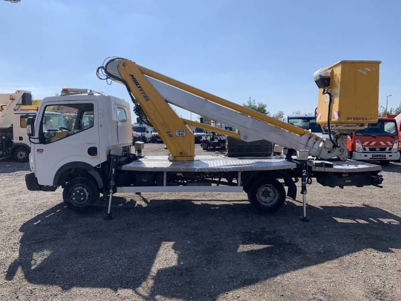 Renault Maxity Multitel MT202DS - 20m - 200 kg  - Piattaforma autocarrata: foto 5 Renault Maxity Multitel MT202DS - 20m - 200 kg  - Piattaforma autocarrata: foto 5