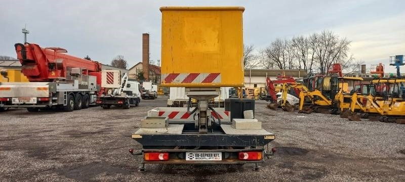 Leasing di Renault Maxity Multitel MT202DS - 20m - 200 kg  Renault Maxity Multitel MT202DS - 20m - 200 kg: foto 8