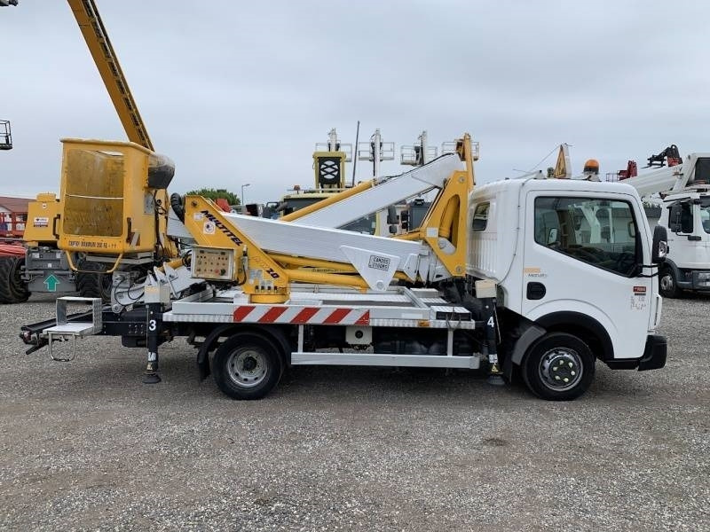 Renault Maxity Multitel MX200 - 20 m - Piattaforma autocarrata: foto 4 Renault Maxity Multitel MX200 - 20 m - Piattaforma autocarrata: foto 4