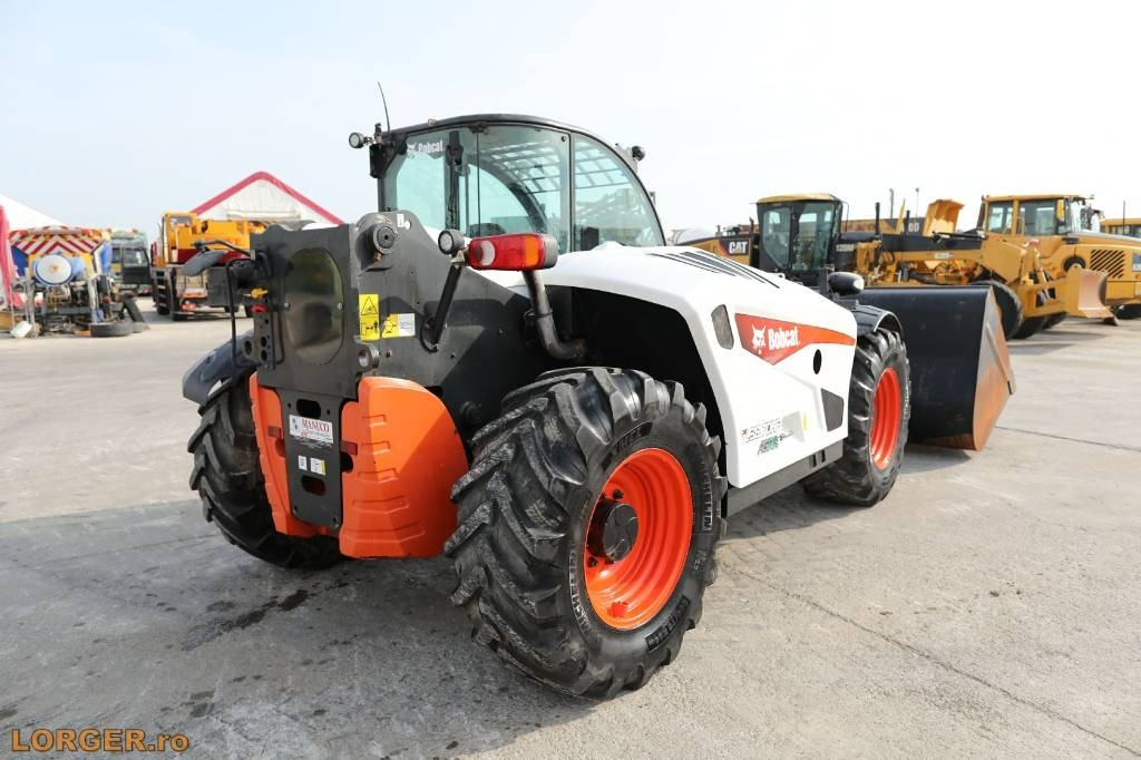 Bobcat TL38.70HF - Sollevatore telescopico: foto 3 Bobcat TL38.70HF - Sollevatore telescopico: foto 3