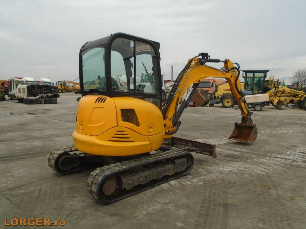 JCB 8035 ZTS - Miniescavatore: foto 3 JCB 8035 ZTS - Miniescavatore: foto 3