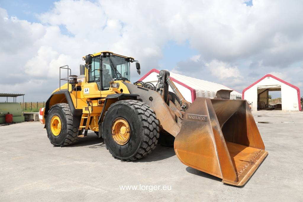 Volvo L 220 H  - Pala gommata: foto 1 Volvo L 220 H  - Pala gommata: foto 1