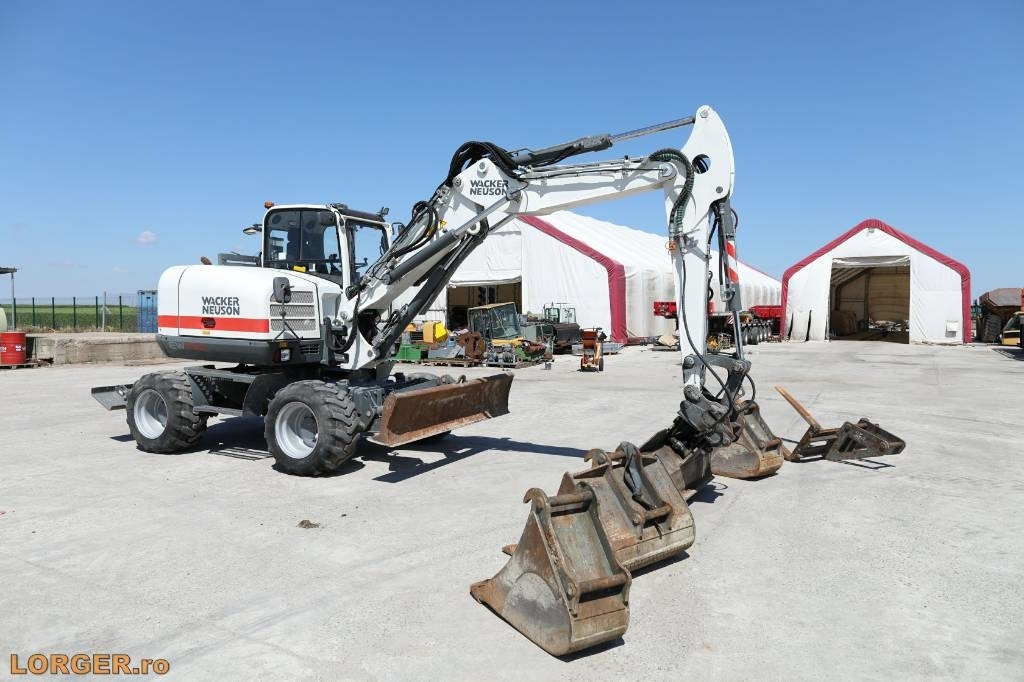 Wacker Neuson EW 100 - Escavatore gommato: foto 2 Wacker Neuson EW 100 - Escavatore gommato: foto 2