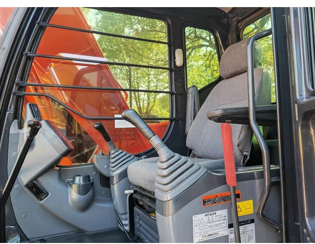 Escavatore cingolato 2020 Hitachi Zaxis 120: foto 7