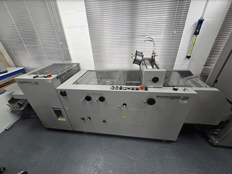 Horizon SPF-20 FC-20 2x VAC-100 | 2005 - Macchina da stampa: foto 1 Horizon SPF-20 FC-20 2x VAC-100 | 2005 - Macchina da stampa: foto 1