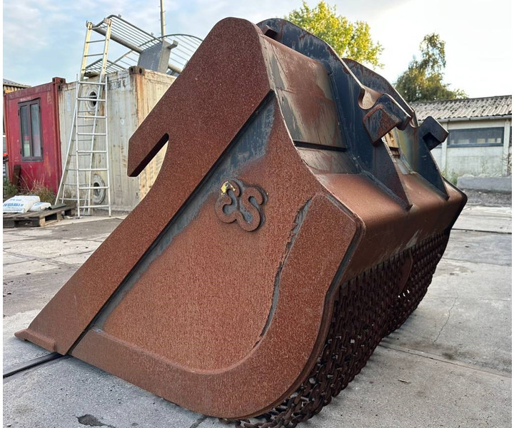 Eurosteel chainbucket 1700ltr 150cm wide kettingbak - Benna per Macchina da cantiere: foto 4 Eurosteel chainbucket 1700ltr 150cm wide kettingbak - Benna per Macchina da cantiere: foto 4