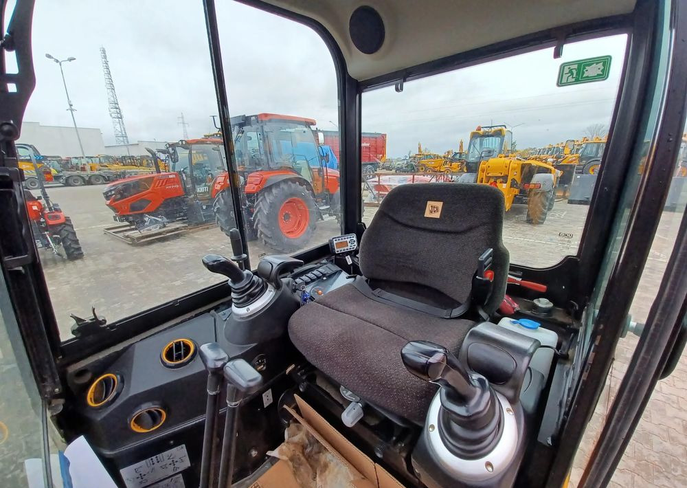 Leasing di  JCB 19C-1 JCB 19C-1: foto 8