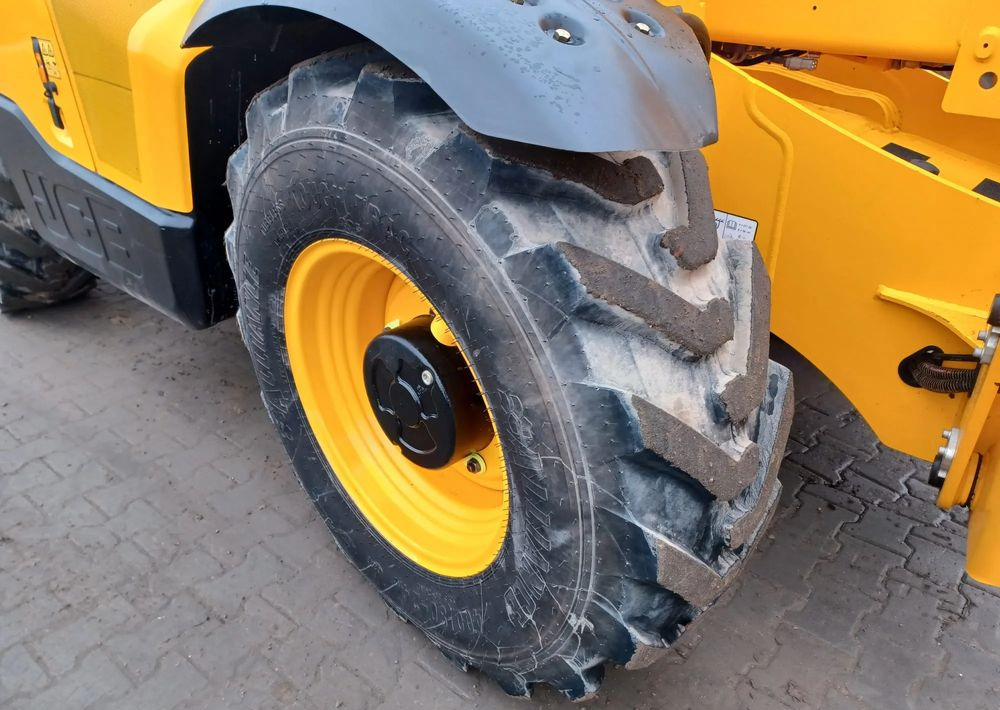 Sollevatore telescopico JCB 540-180: foto 11