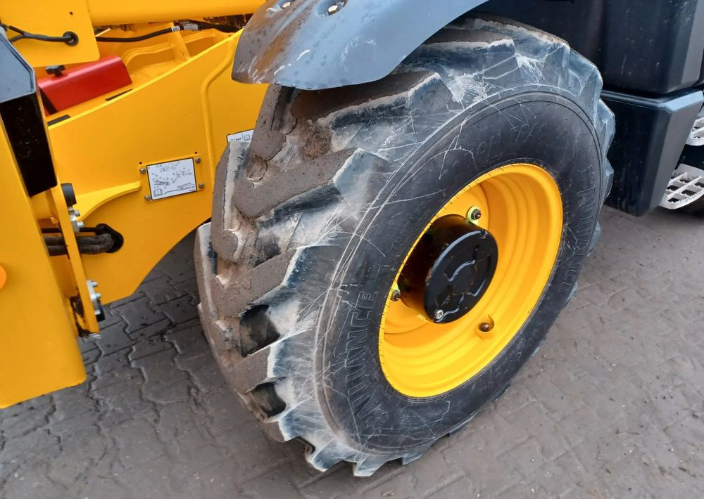 Sollevatore telescopico JCB 540-180: foto 8