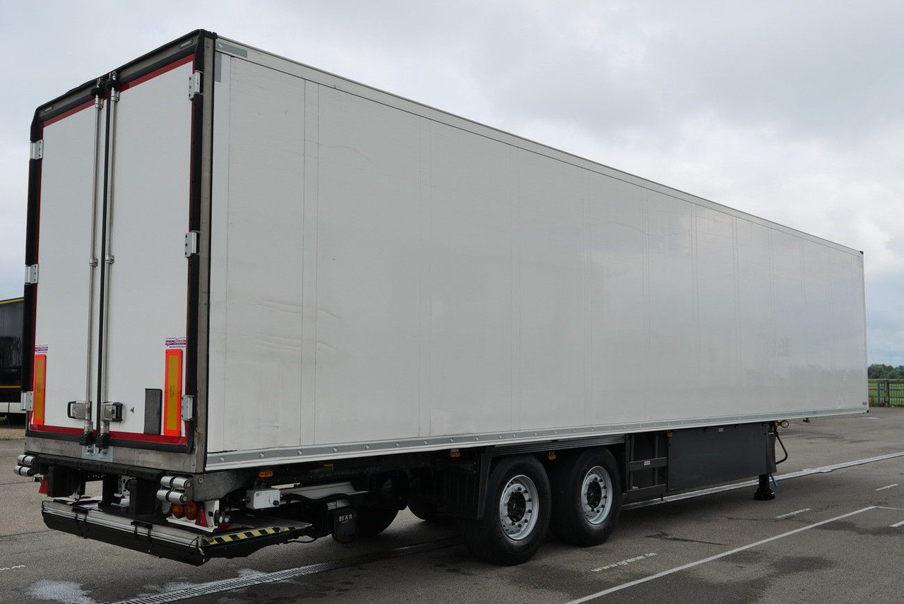 Schmitz Cargobull SKO 18 /BI TEMP / LBW BÄR / FP45 /VECTOR 1950 MT - Semirimorchio furgonato: foto 2 Schmitz Cargobull SKO 18 /BI TEMP / LBW BÄR / FP45 /VECTOR 1950 MT - Semirimorchio furgonato: foto 2