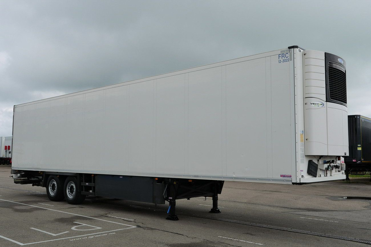 Schmitz Cargobull SKO 18 /BI TEMP / LBW BÄR / FP45 /VECTOR 1950 MT - Semirimorchio furgonato: foto 3 Schmitz Cargobull SKO 18 /BI TEMP / LBW BÄR / FP45 /VECTOR 1950 MT - Semirimorchio furgonato: foto 3