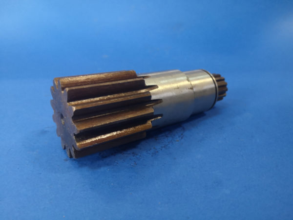 010100A Wałek silnika obrotu Schaeff HR12 - Riduttore di rotazione per Macchina da cantiere: foto 5 010100A Wałek silnika obrotu Schaeff HR12 - Riduttore di rotazione per Macchina da cantiere: foto 5