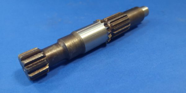 020110A Wałek silnika jazdy Schaeff HR02, Terex TB016, silnik jazdy Nachi - Motore idraulico per Macchina da cantiere: foto 1 020110A Wałek silnika jazdy Schaeff HR02, Terex TB016, silnik jazdy Nachi - Motore idraulico per Macchina da cantiere: foto 1