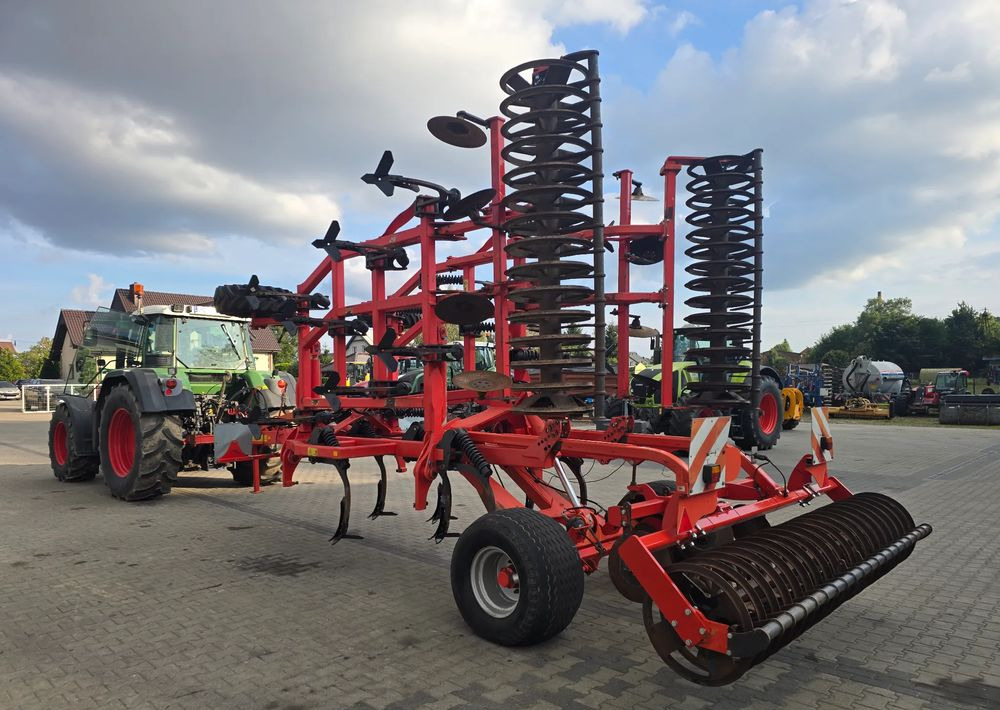 Kuhn Cultimer 6500 - Macchina per la lavorazione del terreno: foto 5 Kuhn Cultimer 6500 - Macchina per la lavorazione del terreno: foto 5