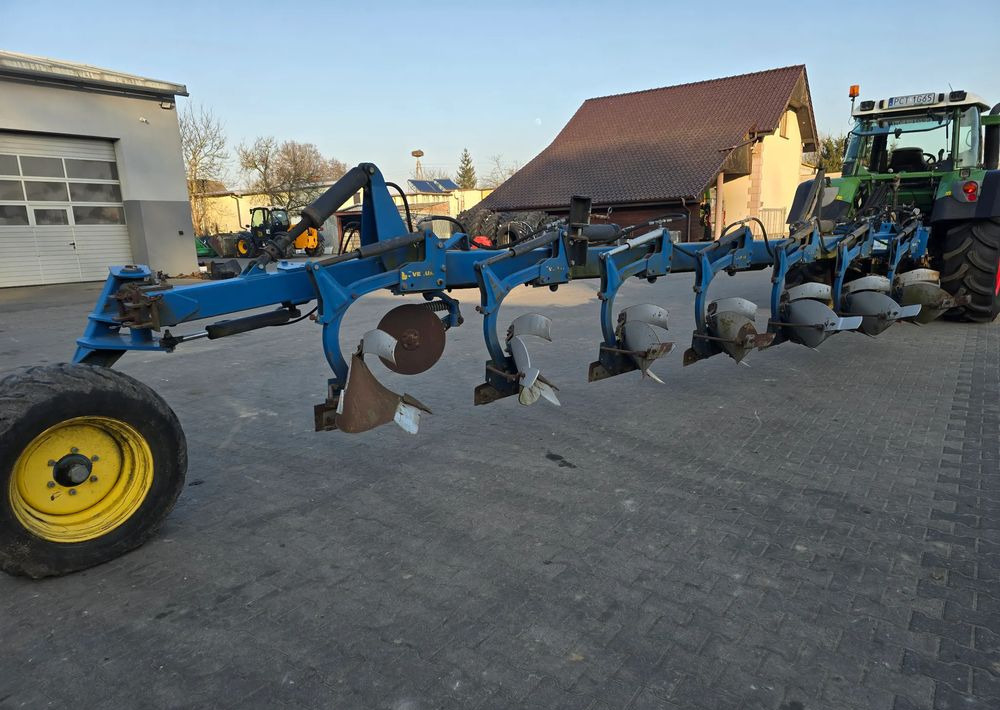 Överum 7 skibowy zagonowy - Aratro: foto 4 Överum 7 skibowy zagonowy - Aratro: foto 4