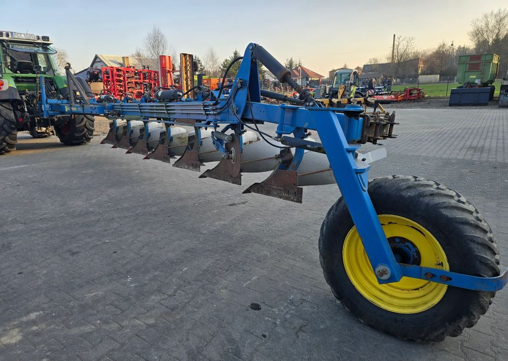 Överum 7 skibowy zagonowy - Aratro: foto 5 Överum 7 skibowy zagonowy - Aratro: foto 5