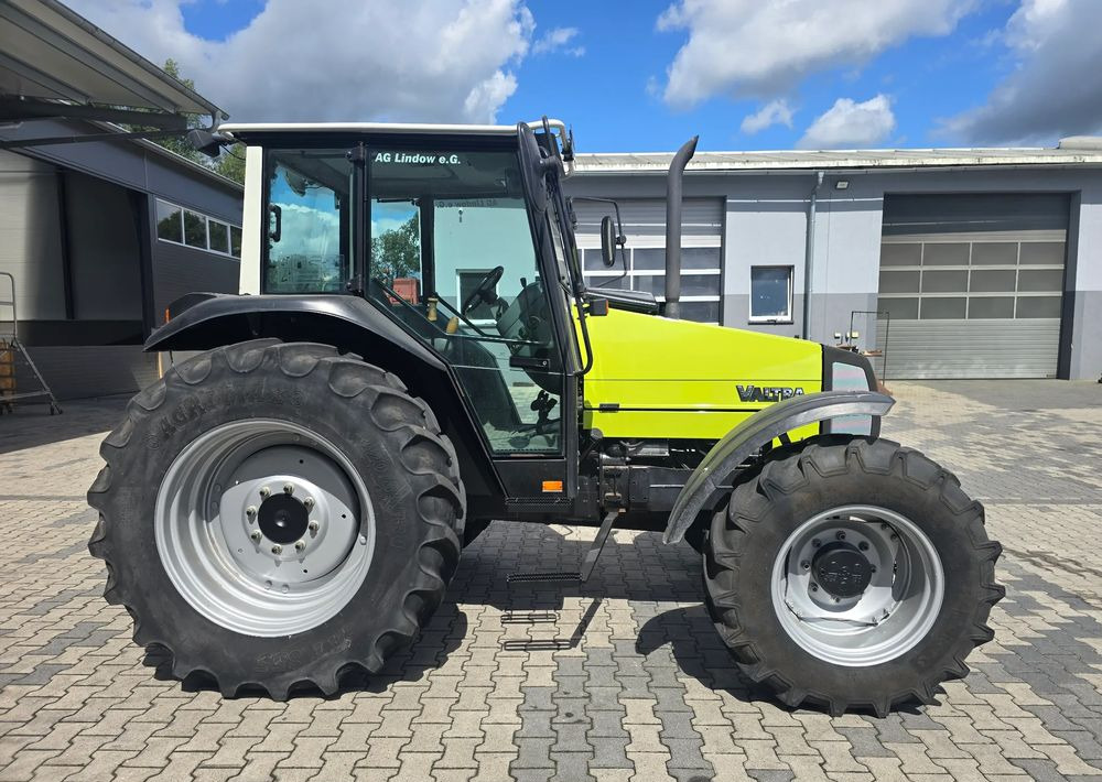 Valtra 800 - Trattore: foto 5 Valtra 800 - Trattore: foto 5