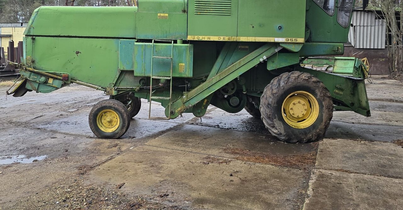 John Deere 955 A1 - Mietitrebbia: foto 3 John Deere 955 A1 - Mietitrebbia: foto 3