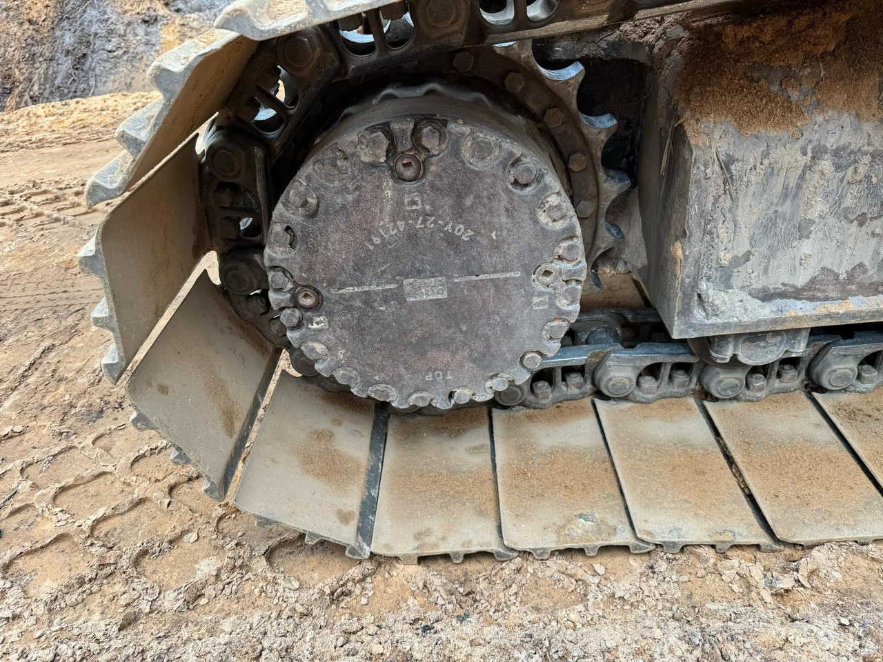 KOMATSU PC210LC-11 - Escavatore cingolato: foto 4 KOMATSU PC210LC-11 - Escavatore cingolato: foto 4