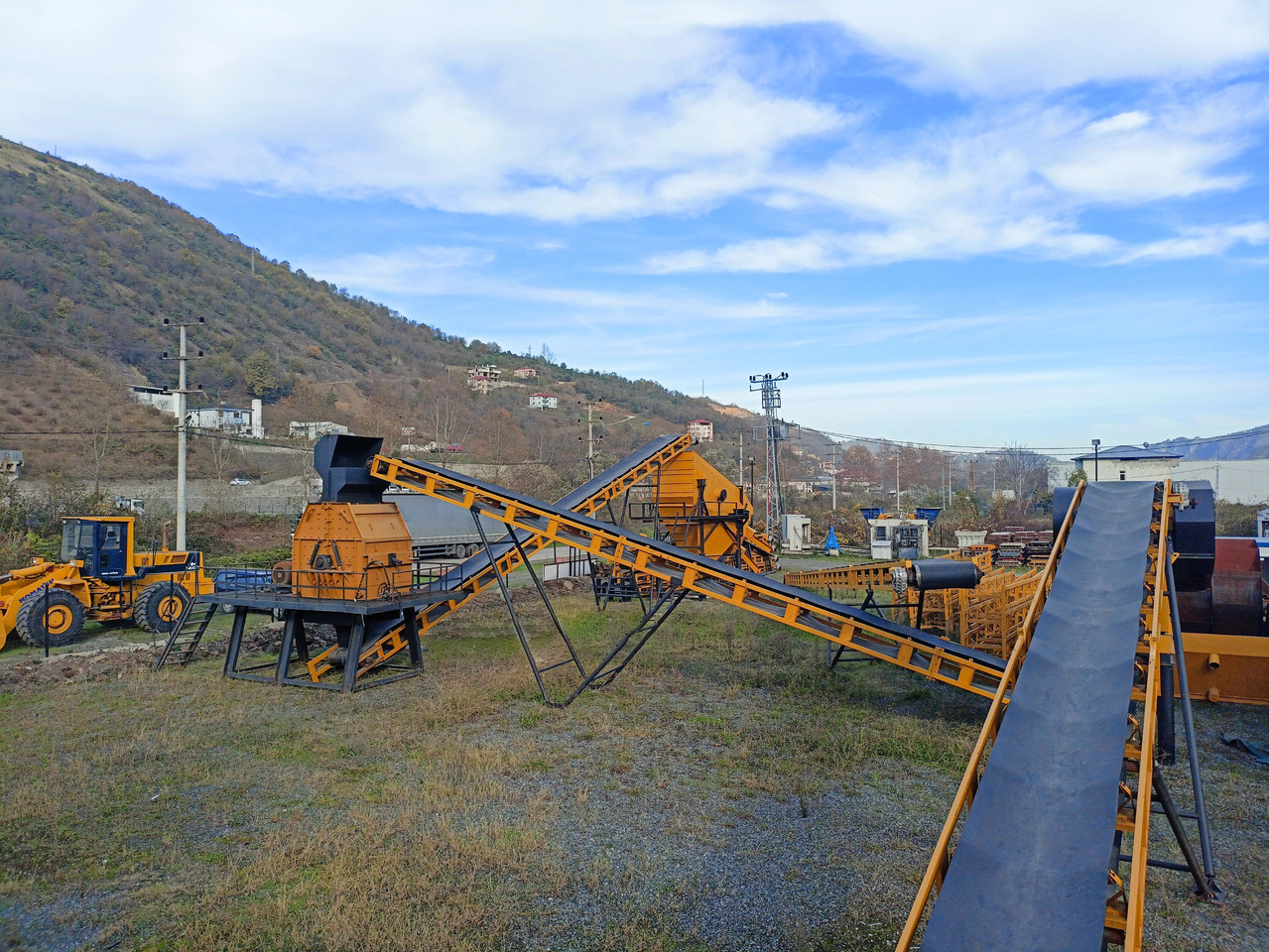 MEGA Crushing and Screening Plant | Ready in Stock - Impianto di frantumazione: foto 2 MEGA Crushing and Screening Plant | Ready in Stock - Impianto di frantumazione: foto 2
