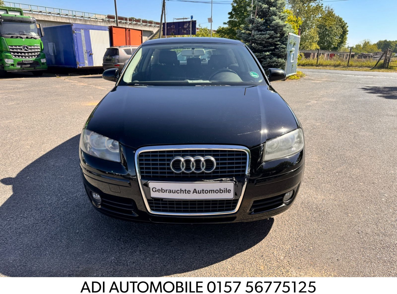 Audi A3 2.0 FSI Ambition S3 nur Export!! - Autovettura: foto 1 Audi A3 2.0 FSI Ambition S3 nur Export!! - Autovettura: foto 1